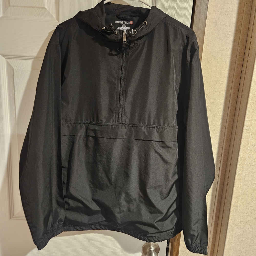 Swiss Tech Men's Black Windbreaker Jacket